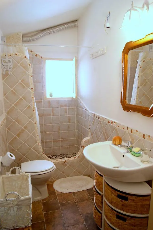 Agriturismo Su'E Lentu Bosa 0*,