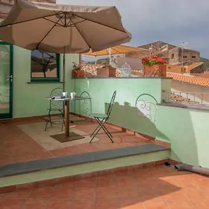 Welcomely- La Fonte Bosa